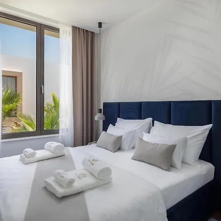 Ferienhaus 1 *